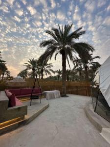 شاليه البلورة باطلالة جبلية ومسبح خاص