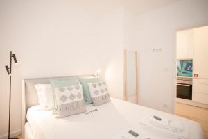 Liiiving in Porto - Urban Art Apartment