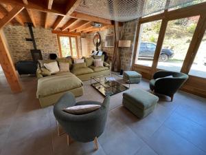 Maisons de vacances Tres beau gite a proximite du Lac de Vassiviere : Maison 4 Chambres