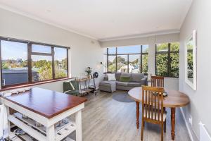 Charming & Serene 1-Bedroom Retreat in Claremont