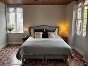Maisons de vacances La MaisonLight Airy Home in the Heart of Pzenas Fontaine : photos des chambres