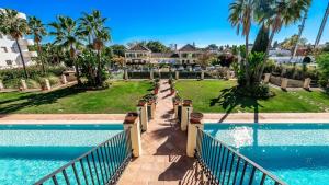 Marbella Golden Mile Villas