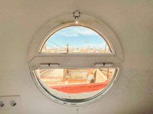 Ático con Terraza cerca de la Plaza de la Virgen