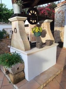 Casetta Dei Nonni con Giardino, by Apuliahome