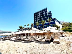 Joelle Premium Hotel