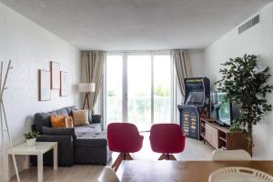 Apartment on the beach Tides Hollywood Beach 5th floor U