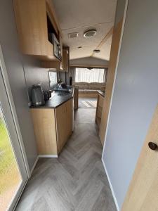 Beautiful 2 bedroom caravan , Leysdown