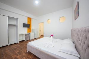 2E Villa & Homestay