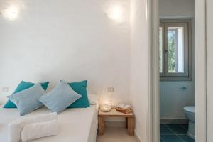 Discesa a mare - Lussuosa Villa a 180 sul Mare