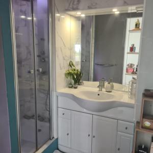 Beautiful 3-room apartment sea view