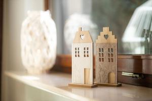 Gartenfewo mit 2 Schlafzimmern und 2 WLAN Homeofficeplätzen Waschtrockner sowie Smart-TV und kostenlose Parkplätze