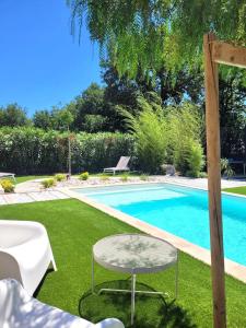 Villas Villa raffinee, piscine, jardin, proche Cassis et Marseille : photos des chambres