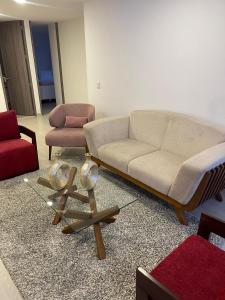 Hermoso Apartamento con Vista al Lago