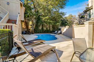 South Forest Beach Private Home & Pool