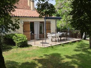 Maisons de vacances Gite de 9 personnes avec piscine : photos des chambres