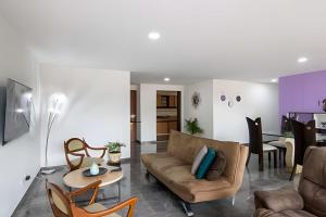 Vistas Top | Parking | Cerca De Estadio y "La 70"