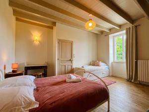 Maisons de vacances Le Clos du Haut Gallion An authentic haven of peace : photos des chambres