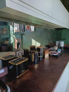 The Old House Apartment