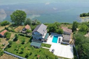 Plavi Resort
