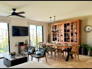 Condominios La Luminaria by PICSA