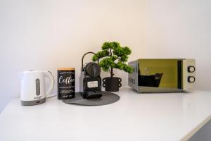 NEW OPENING! Near Vatican Free Netflix Domus Adriana