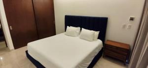 Next to the beach beautiful 2 bedroom apartment