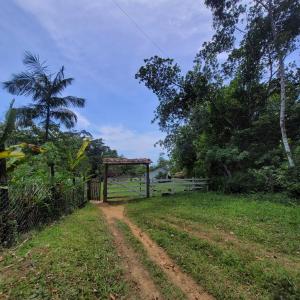 Casa Verdemô Paraty com cachoeira