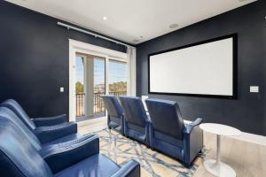 Emerald Palace by Travel Life Vacations