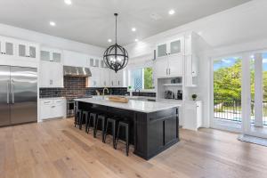 Island Oasis by Travel Life Vacations