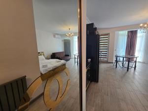 H2O Studio Beach Pool & SPA