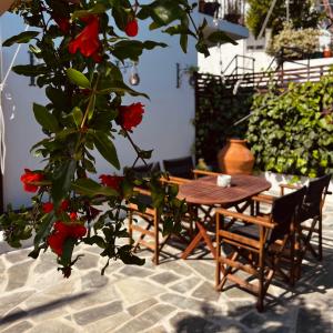 Anemelia Apartments