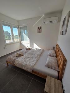Apartman M & M, Schöne Wohnung nur 200m vom Strand