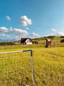 Osada Kaniówka - domki pod stokiem z sauna