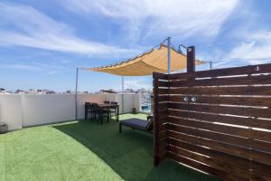 Apartment with a private rooftop