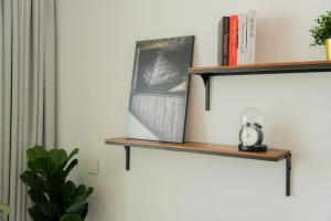 Elite Escape Holiday Home - 1 BHK Getaway with Dubai Mall Access - 3310