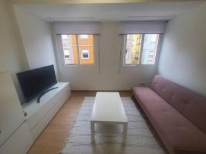 Estupendo estudio en Estribela