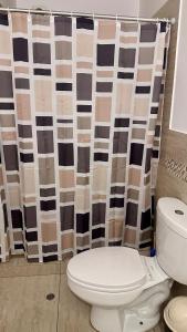 Apartment in front of the Ricardo Palma Clinic