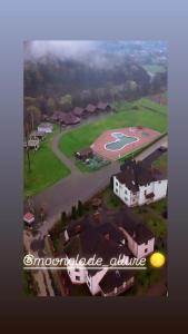 Moonglade Allure Houses - 4hvězdičkové hotely ve městě Poljana