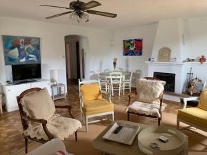 Appartements Les Jarres Bleues - Haut de Villa : photos des chambres