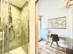 Villas Le St-Hilaire, House in the city center with patio with parking : photos des chambres