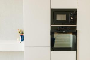 BlueWave Apartment Piestany, Lake Slnava View & Free Parking