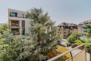 Saint Suite Zürich - 90 qm, 3 Schlafzimmer, Balkon & kostenloser Parkplatz