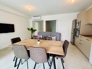 111 Acces direct 3min de la MER,2 places de parking gratuite, terrasse