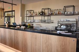 Hotels LOGIS Hotel Restaurant Le KALLISTE : photos des chambres