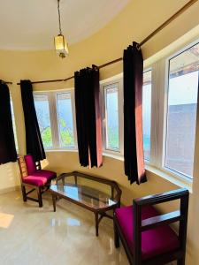 Hotel Mussoorie Midview