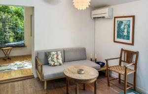 3 Bedroom Cozy Home In Vejby