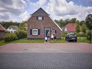 Farmhouse in Limburg with Sauna & BBQ