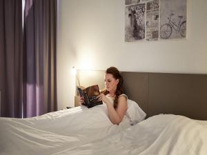 Farmhouse in Limburg with Sauna & BBQ