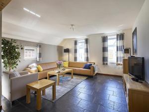 Farmhouse in Limburg near Subtropical Pool