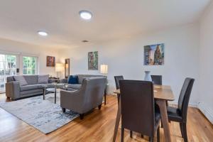 Kendall Sq 3BR Home with Parking